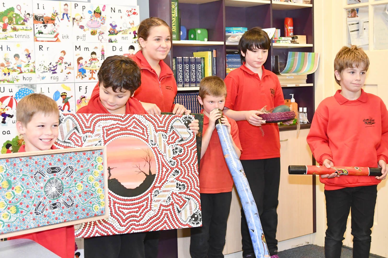 Our children showing their artwork - Amphitheatre Primary School Amphitheatre Primary School - Pyrenees Victoria - Curriculum