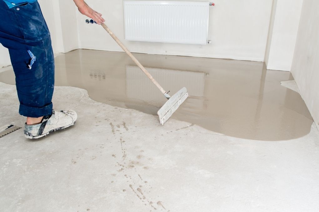 Nottingham Flooring - screeding a floor to level it