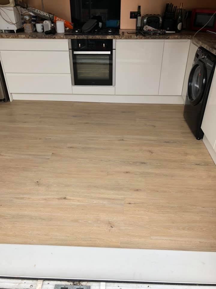 Flooring Nottingham -  completed vinyl floor in a kitchen