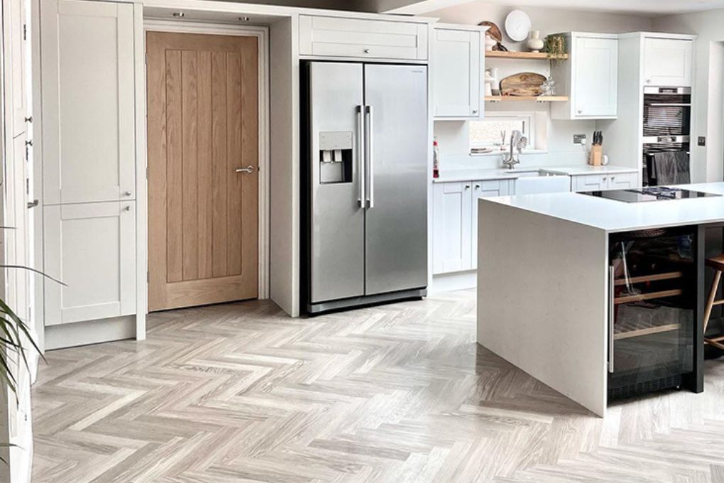 Flooring Nottingham karndean flooring in kitchen