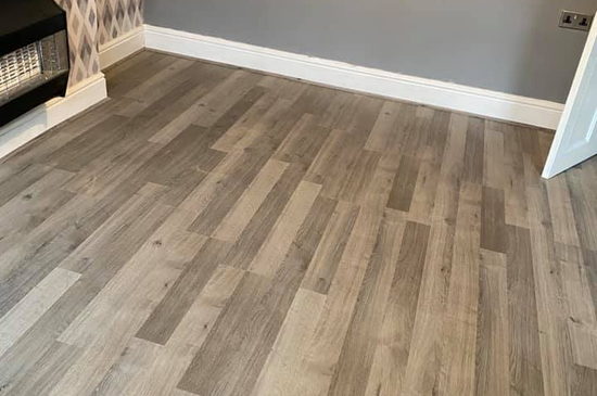 Flooring Nottingham fitted wood effect laminate floor