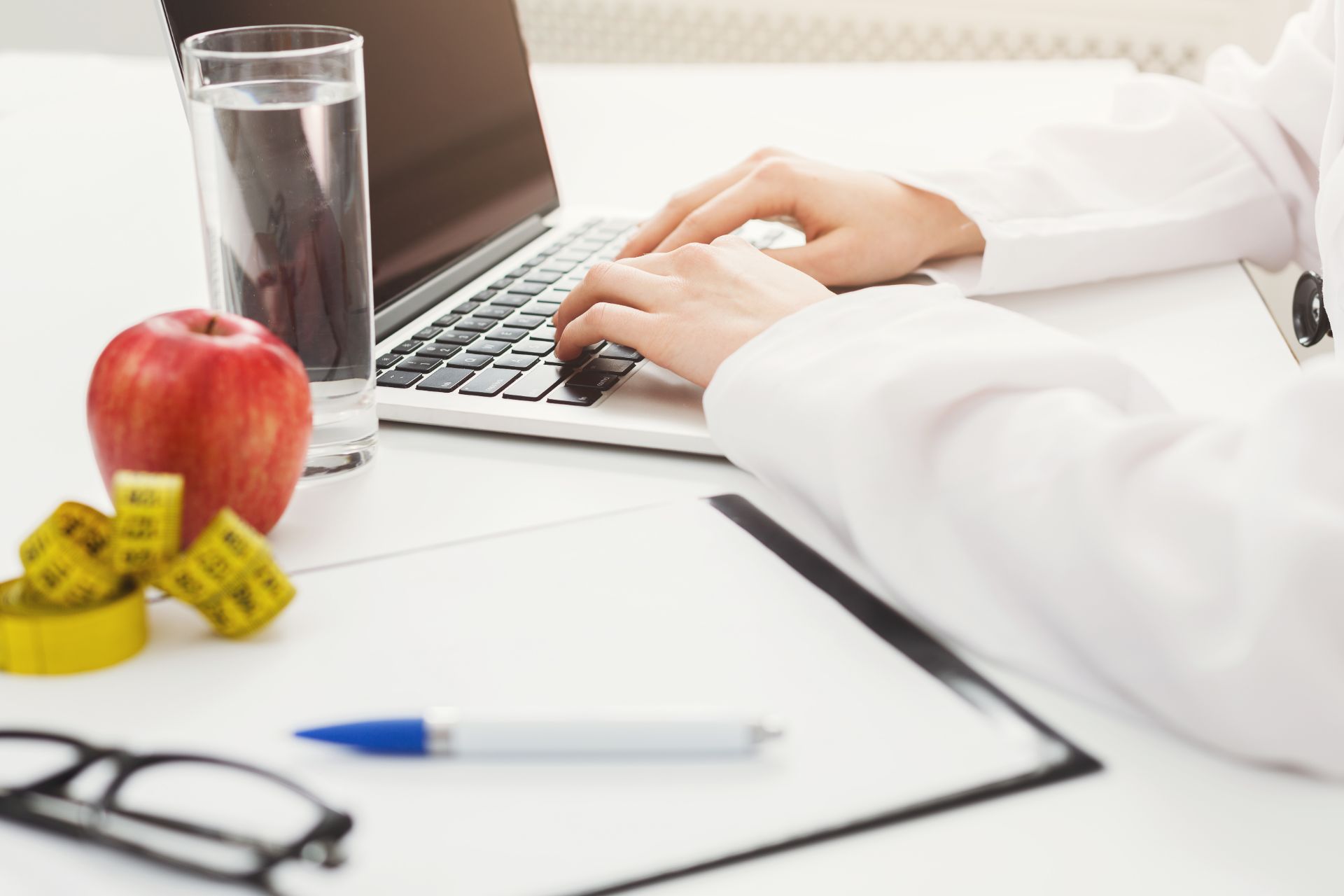 dottoressa specializzata in dietologia