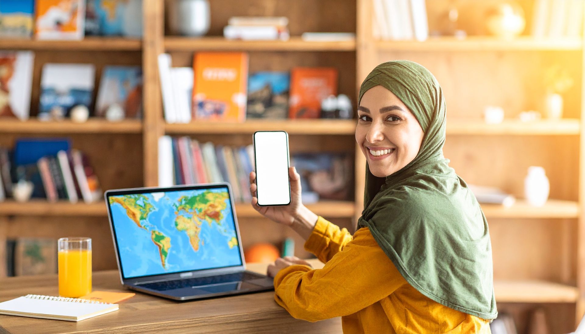 Social Media for Travel Agents: Facebook, Insta or TikTok?