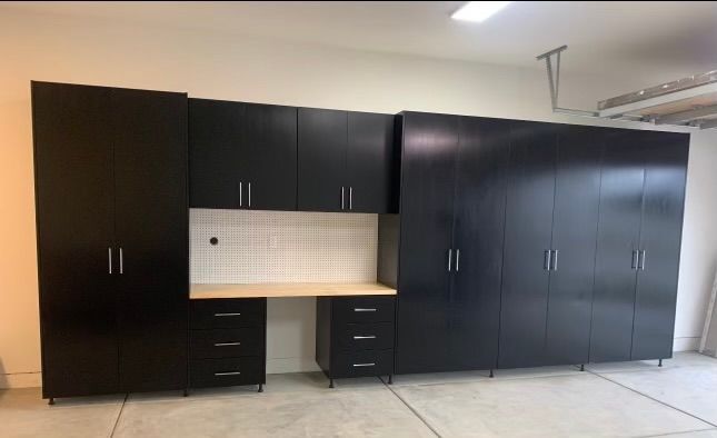 Custom Garage Cabinets – Palm Desert, CA – Closets La Quinta & Cabinetry