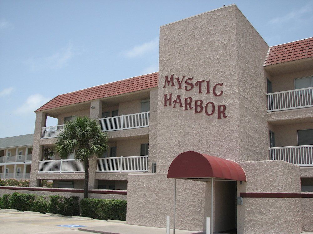 MYSTIC HARBOR