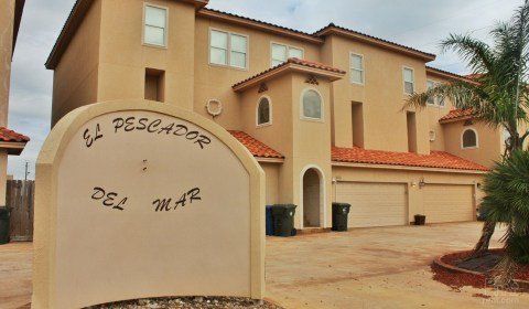 EL PESCADOR DEL MAR TOWNHOMES