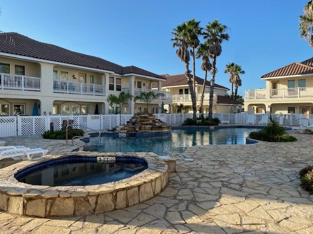 JOYA DEL MAR TOWNHOMES