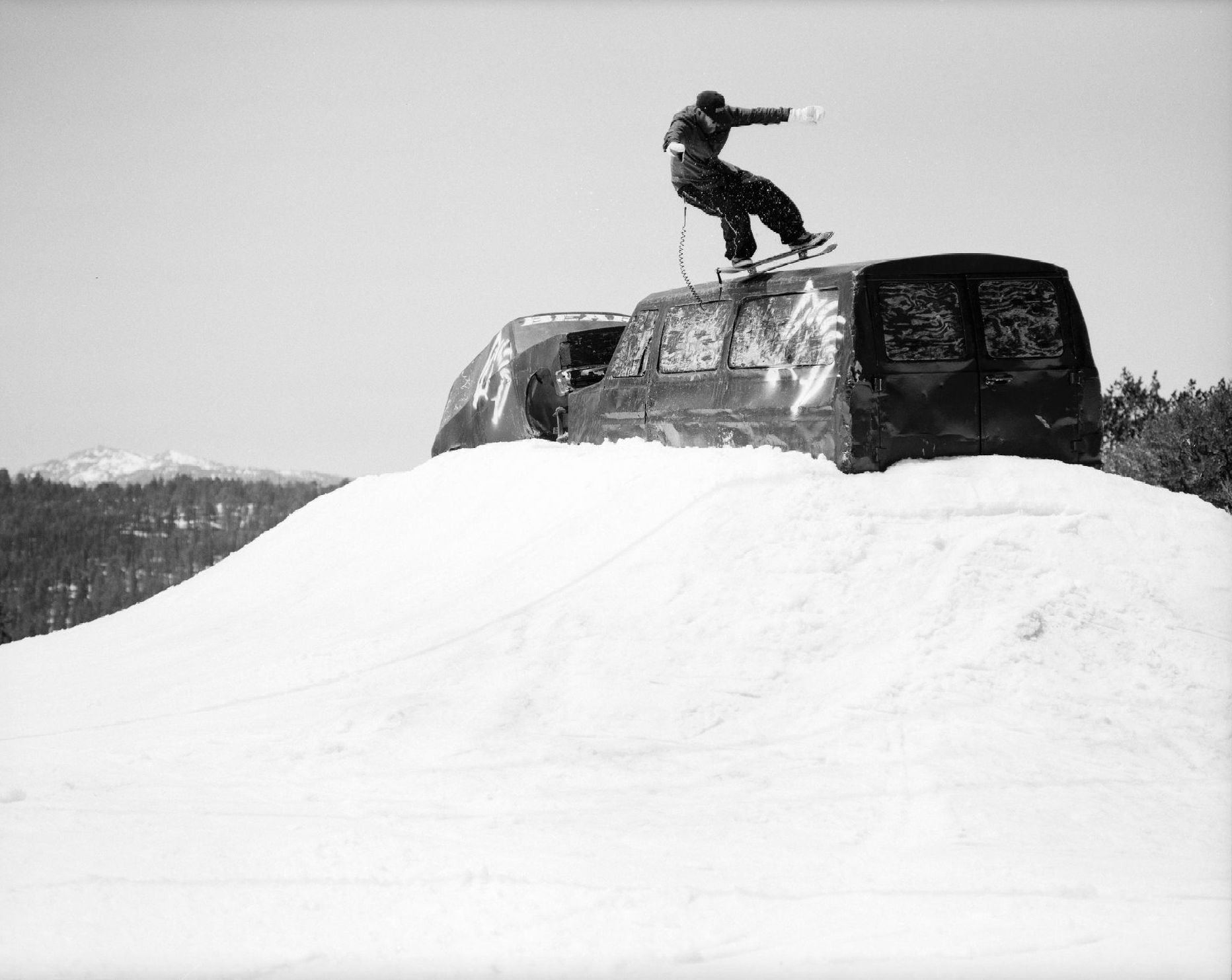 Hovland Snowskates Artists