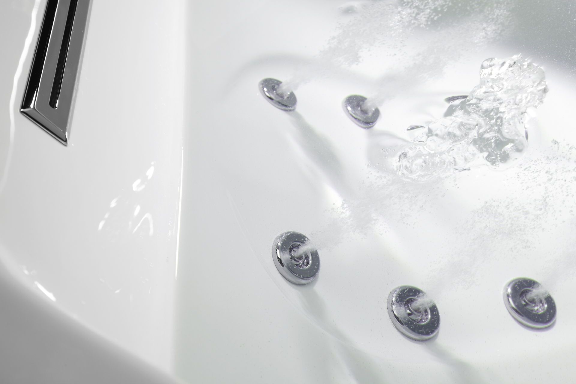 Massage dorsal sur baignoire Balnéo Soko