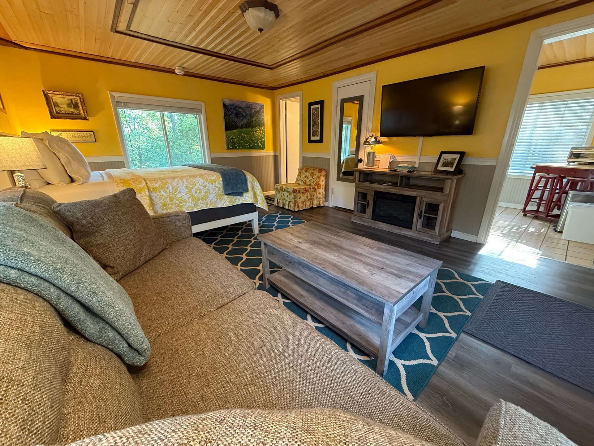 Interior of #2 Cookie's Kitchen Cottage