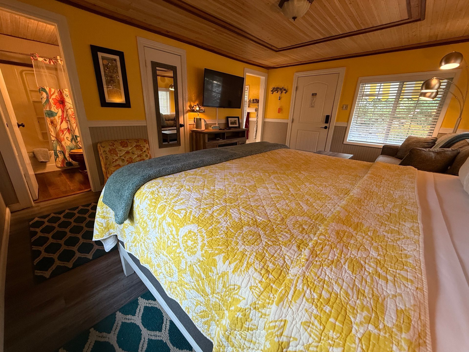 Interior of #2 Cookie's Kitchen Cottage