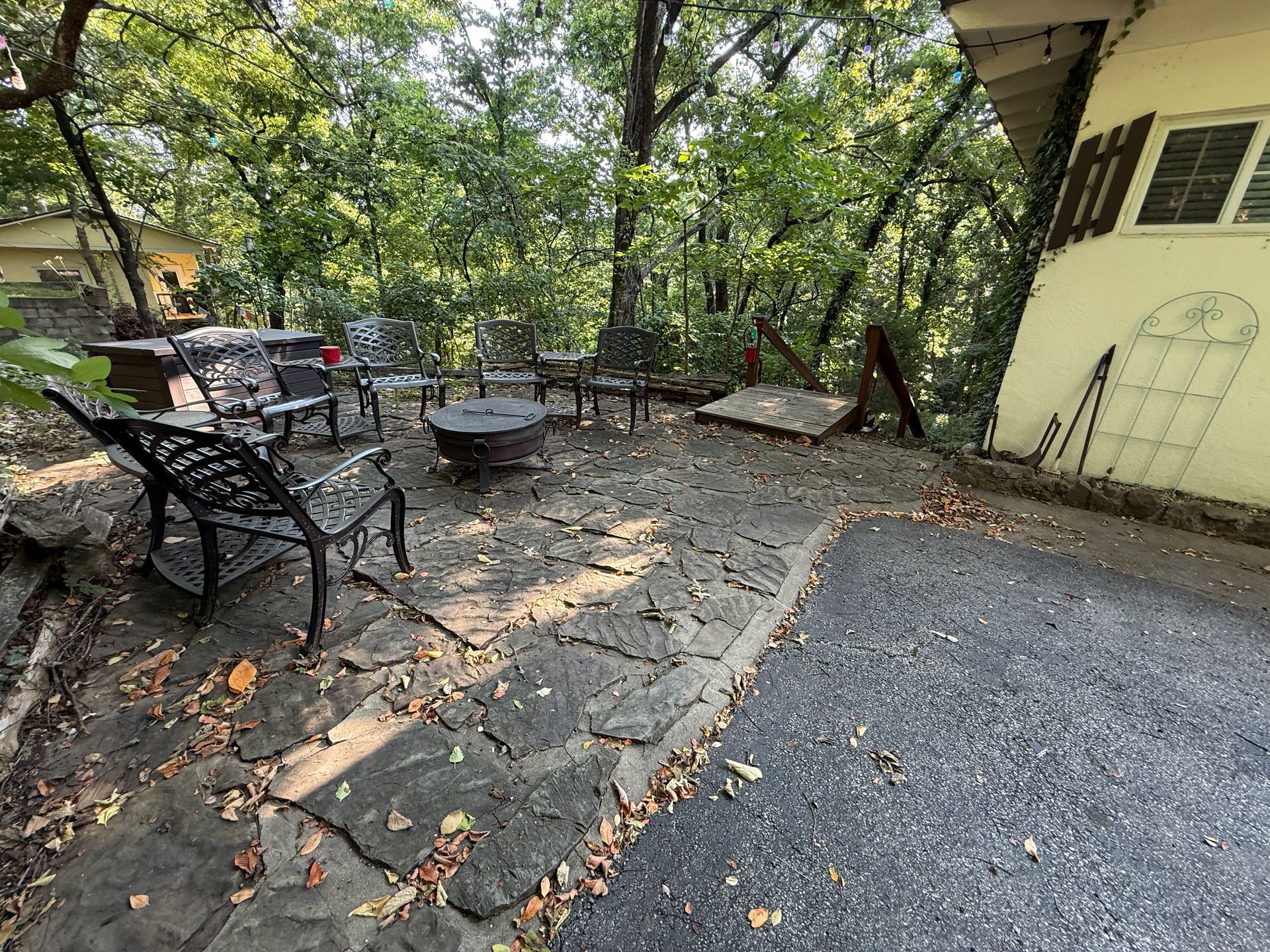 Patio Area of #7 Trail's End Cottage