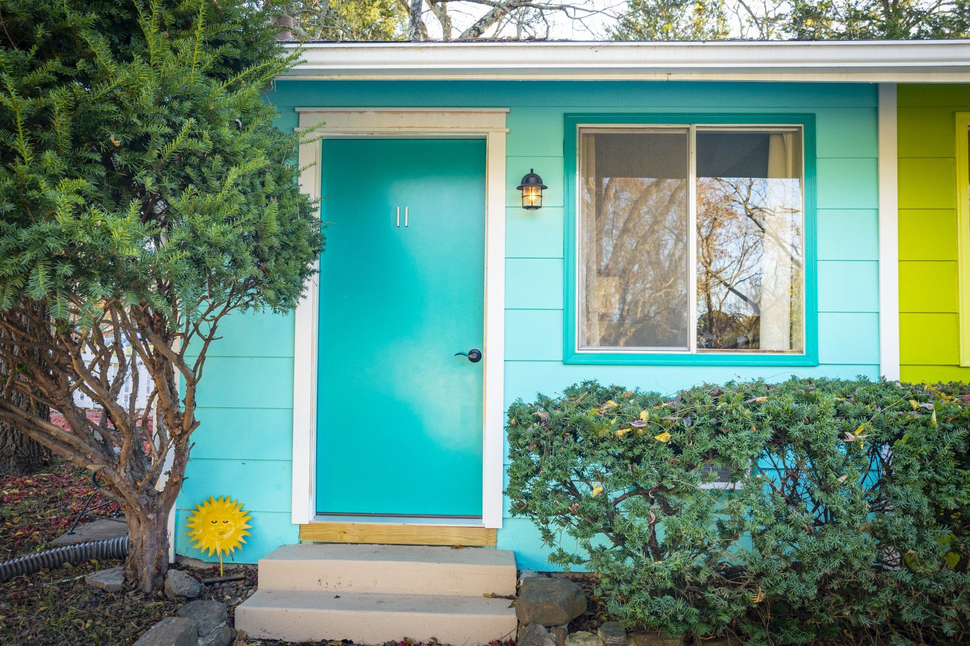 Exterior of #11 Single Guest Room