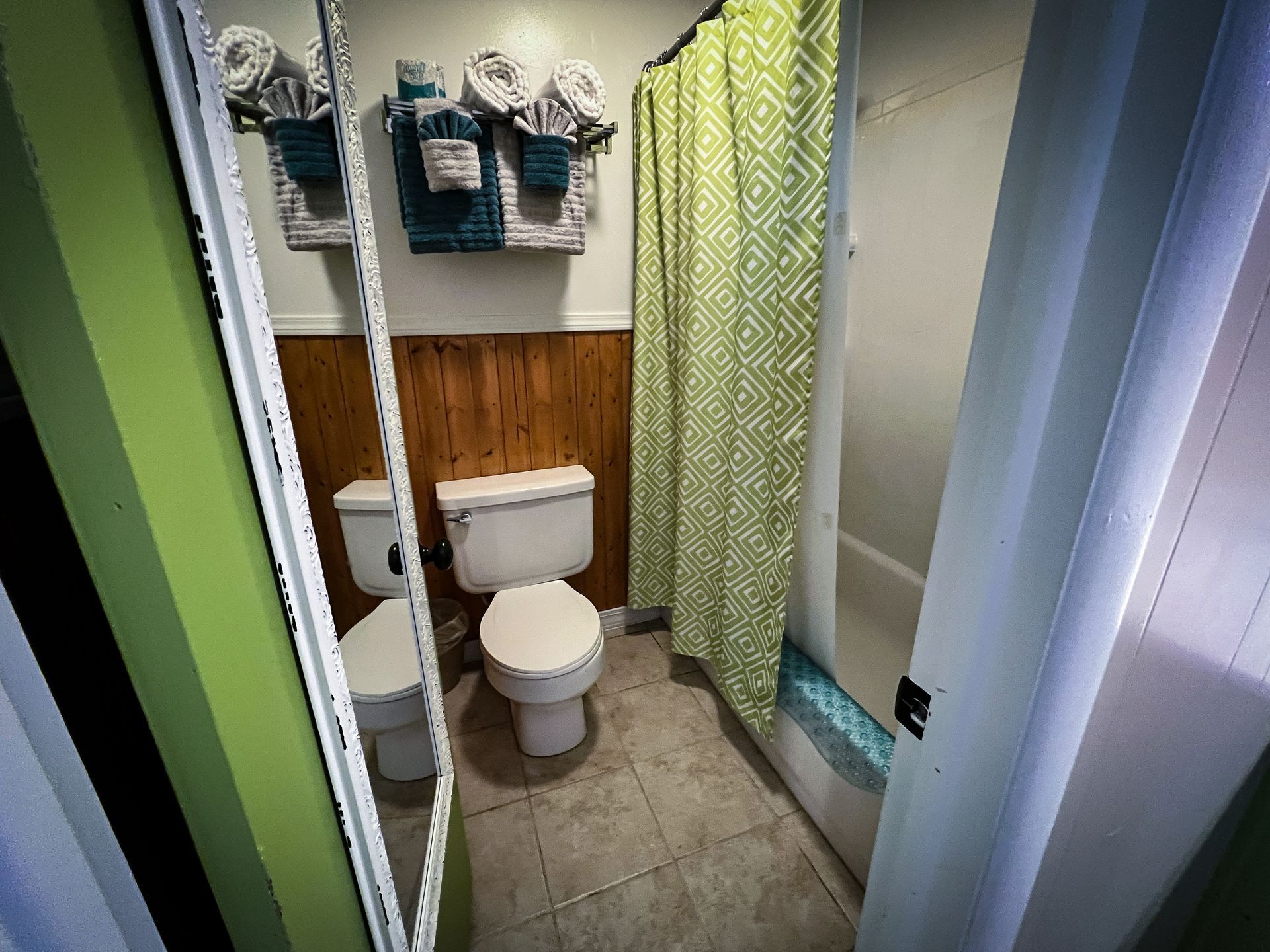 Bathroom of #10 Single Guest Room – The Jungle Room