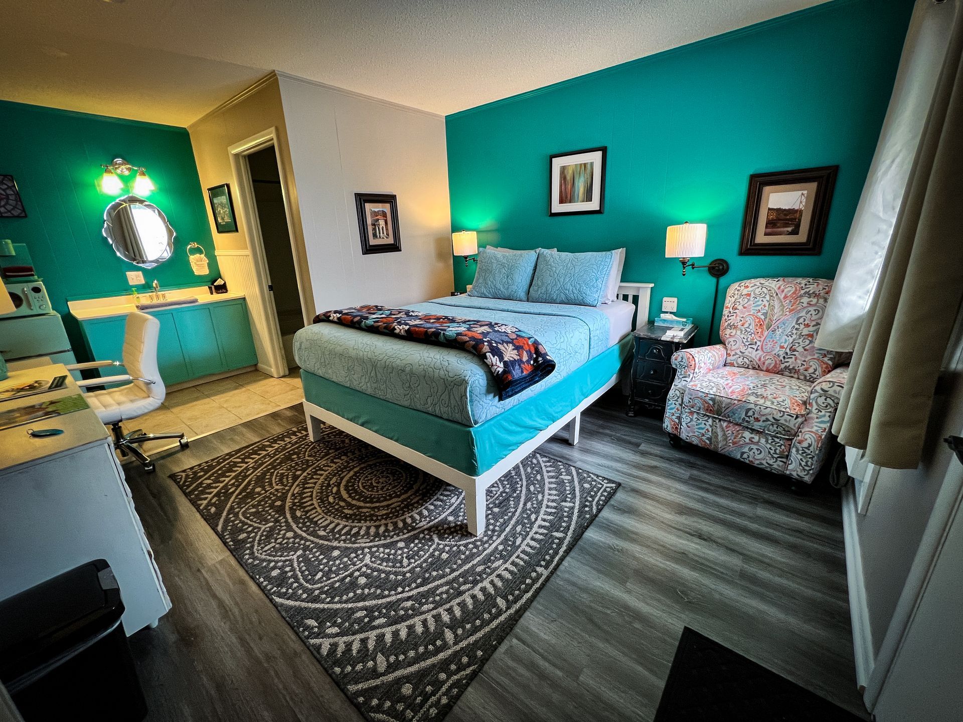 Interior of #11 Single Guest Room – The Lake House Guest Room