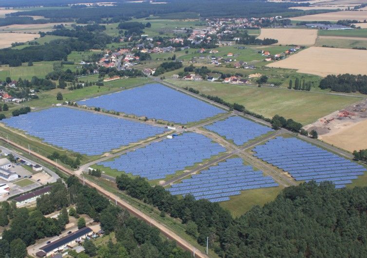 Freiflächenanlage, Löwenberger Land, Ortsteil Grüneberg, Brandenburg; Solaranlage, s&z Energiesysteme, Zitzmann, GEIG
7,5 MW