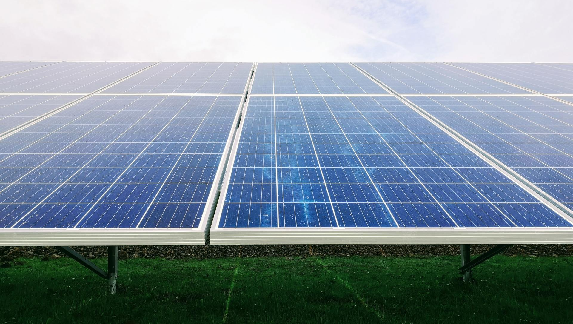 10 zonnepanelen inclusief monteren aan huis