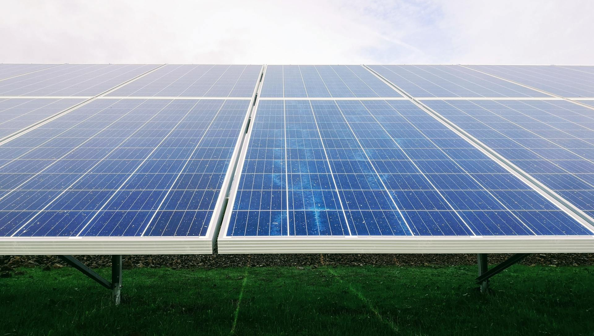 8 zonnepanelen inclusief monteren aan huis