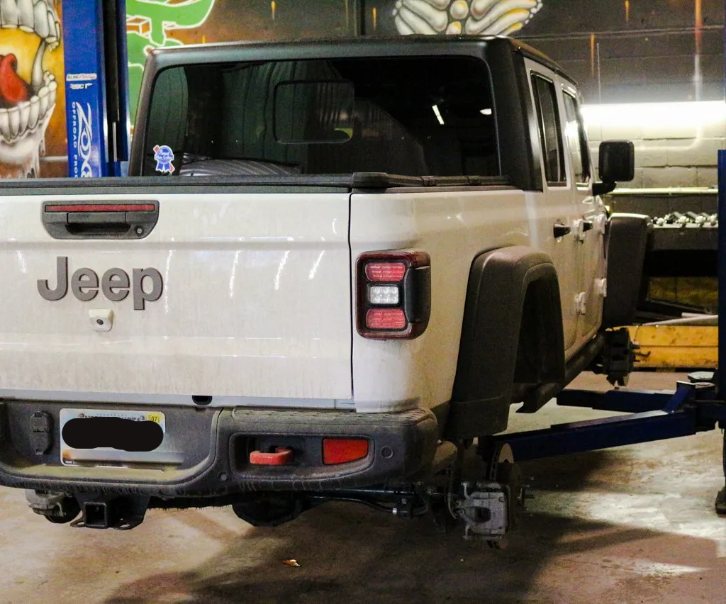 custom 2020 white Jeep gladiator rear view