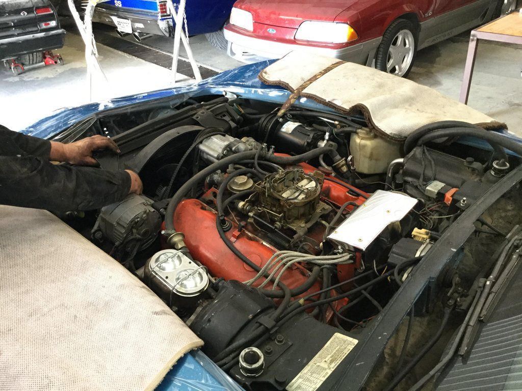 side view of car engine