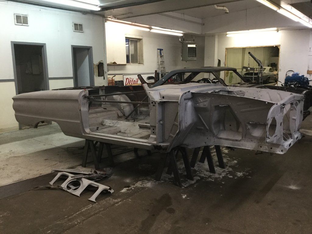 car body suspended by raisers