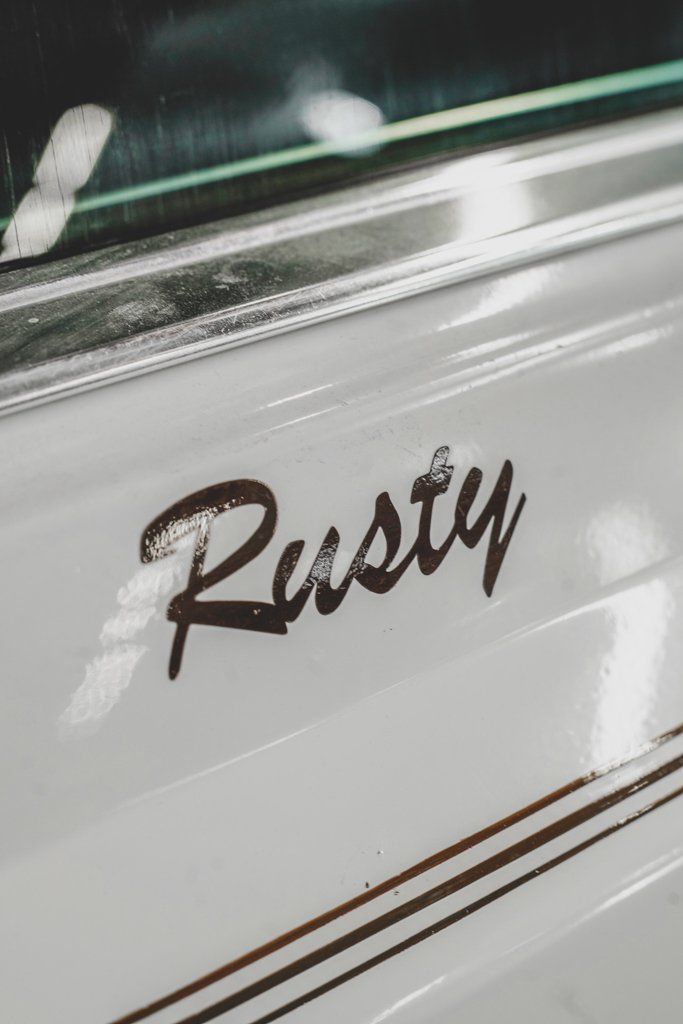 close up of cursive word rusty on lincoln
