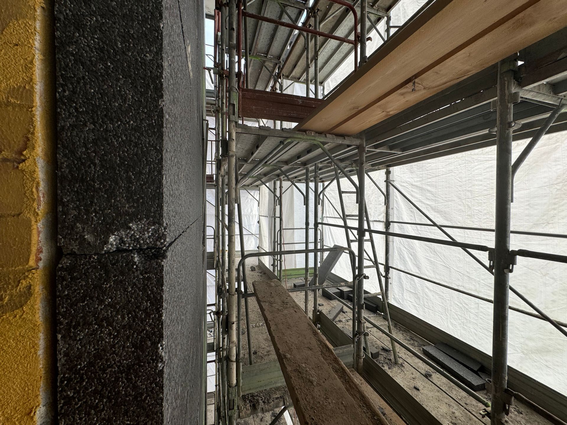 RESTAURO FACCIATE A SALERNO