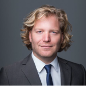 Dr. Tobias Pickshaus