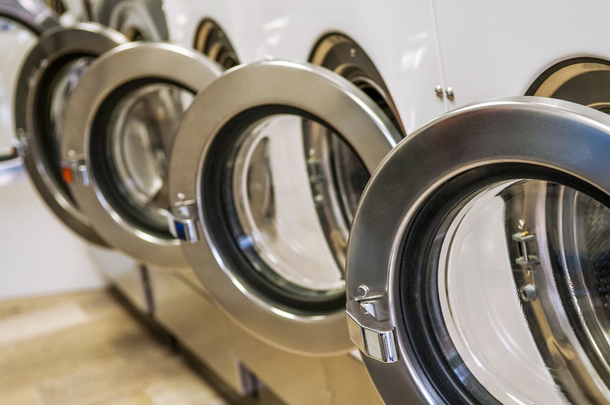 Jane Laundromat photo 5