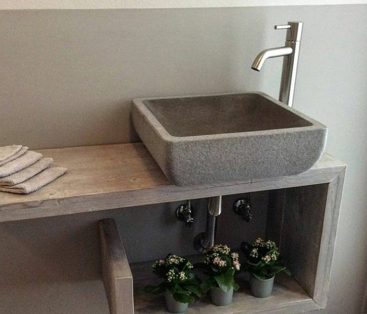 lavandini in pietra piasentina