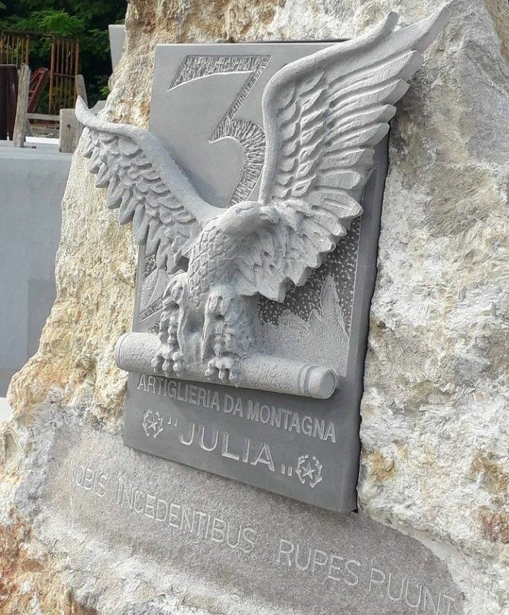 lavorazioni artigianali in pietra piasentina