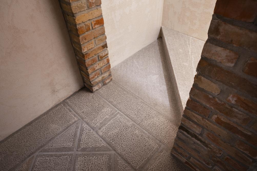 pavimenti realizzati in pietra piasentina