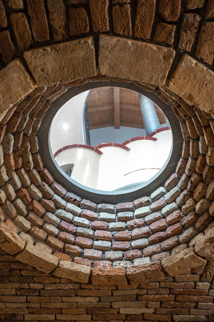 lavorazione in pietra piasentina