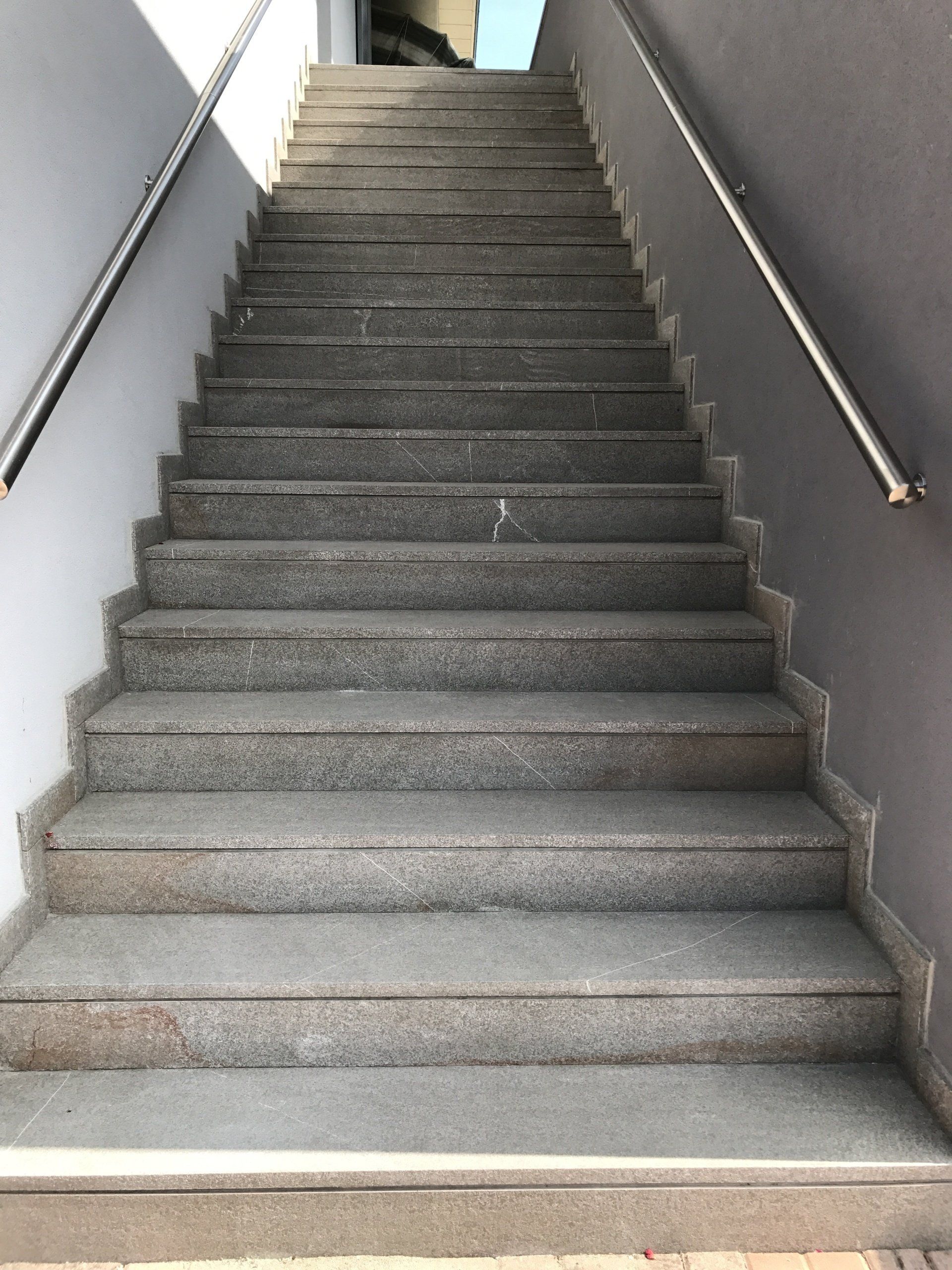 scale in pietra piasentina per esterni