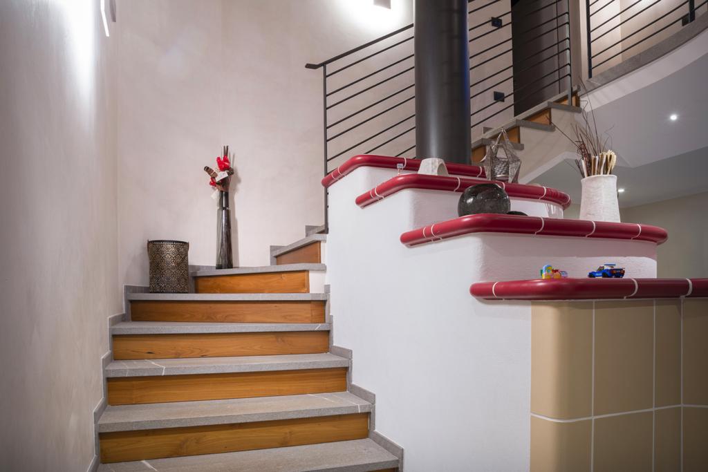 scale in pietra piasentina