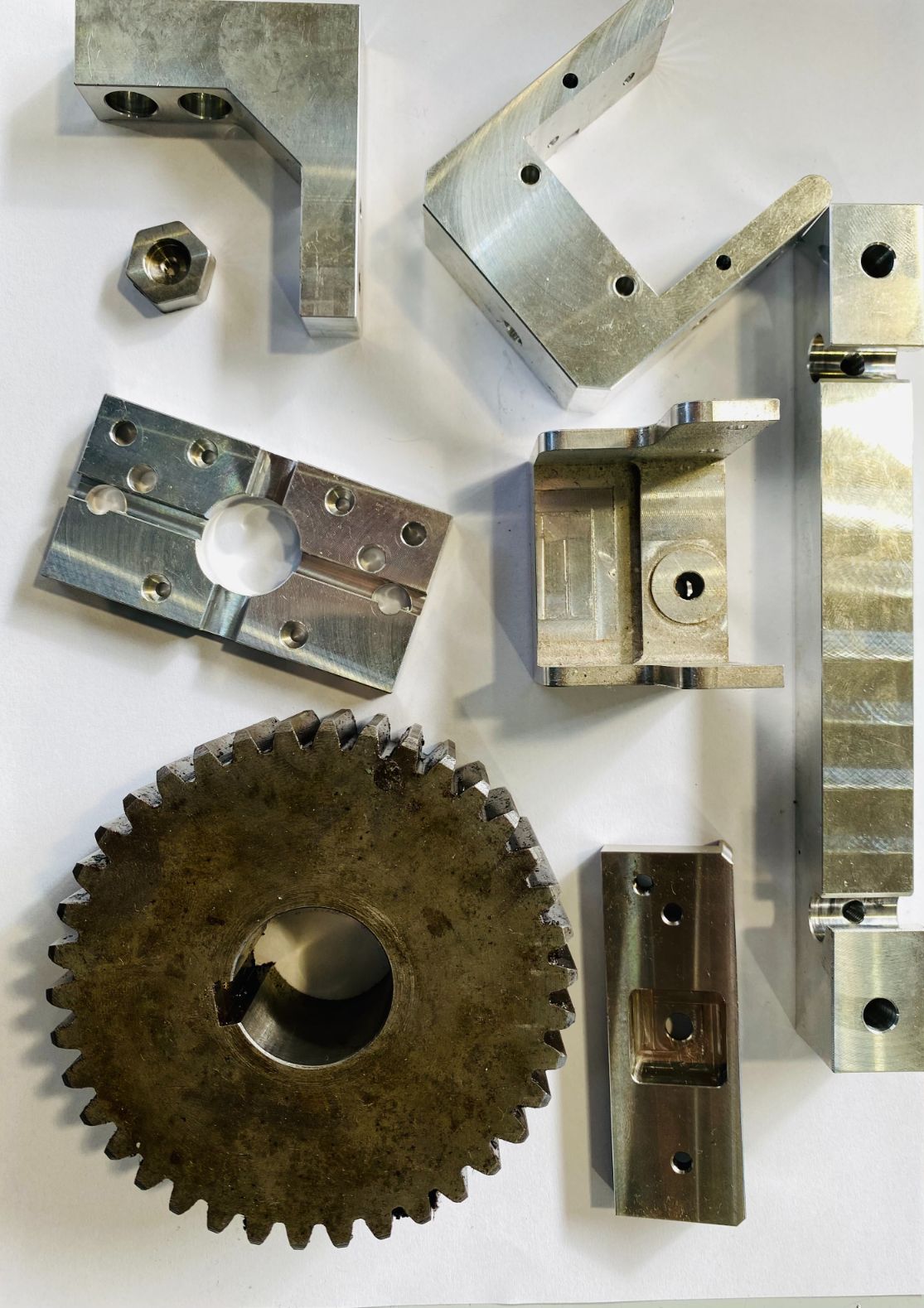 componenti per il settore della termoforatura