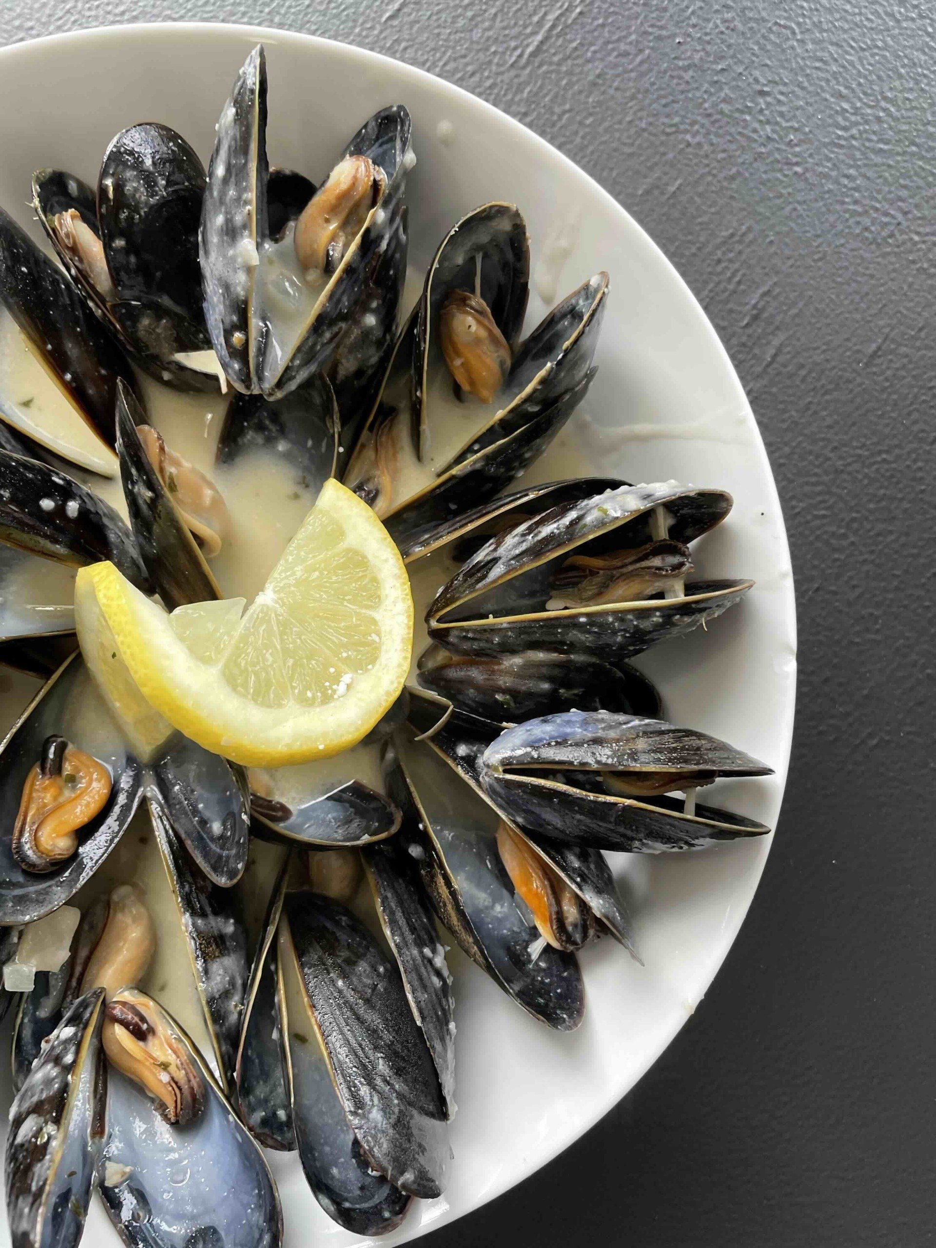 Seafood Dish; Mussels in Garlic Sauce