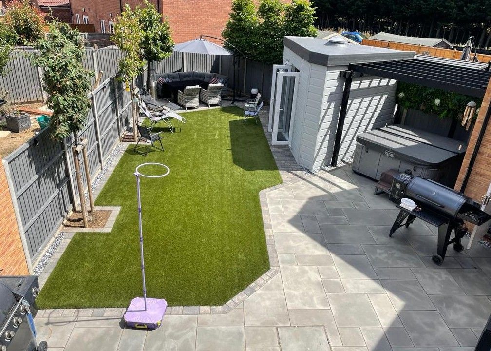 A major benefits of artificial lawn provides a low maintenance garden in Woodston