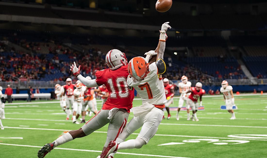 It's football season! Upgrade to synthetic turf for your football field with Texas Sports Turf and Netting.