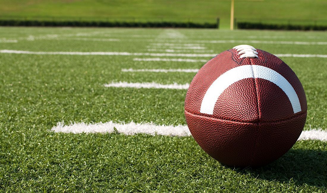 20yard line of a synthetic turg football field 