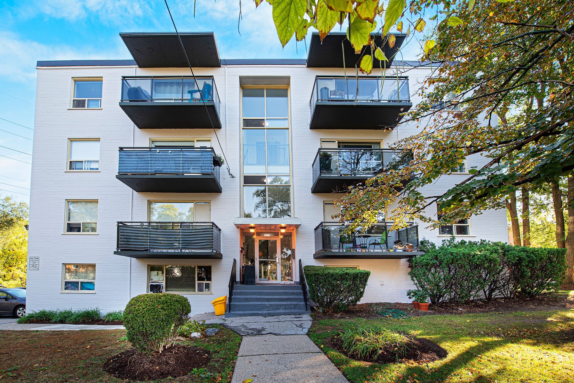 Rental Apartment in East York’s Woodbine Lumsden Neighbourhood