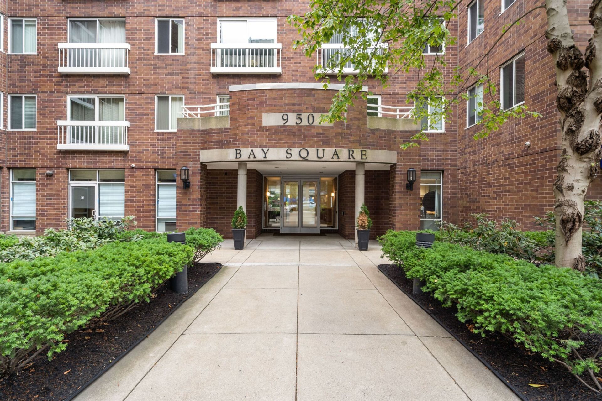 950 Mass Ave exterior photo