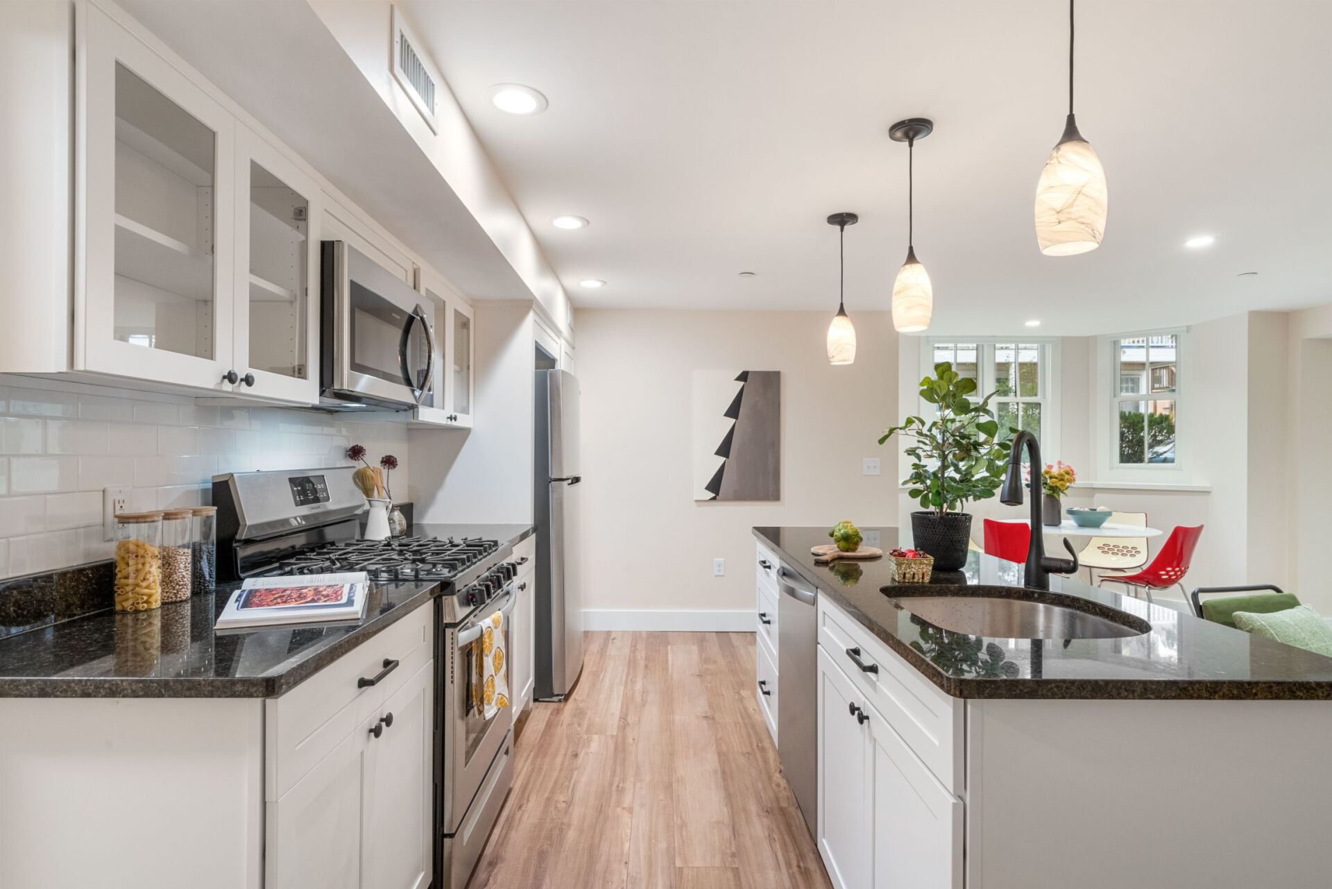 18 Whitley Ave #1 kitchen