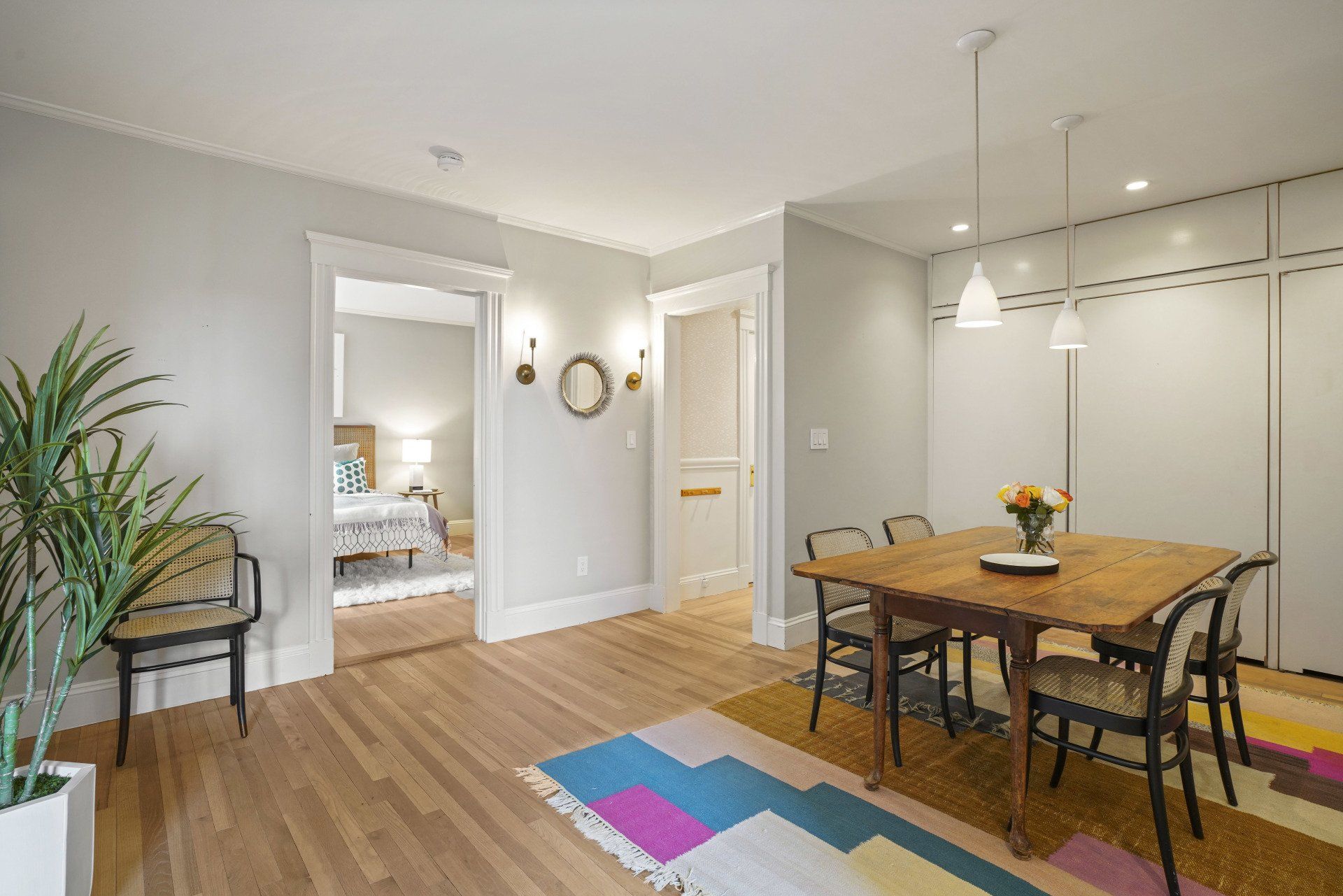 43 Linnaean Street, #22A  dining, entry, bedroom