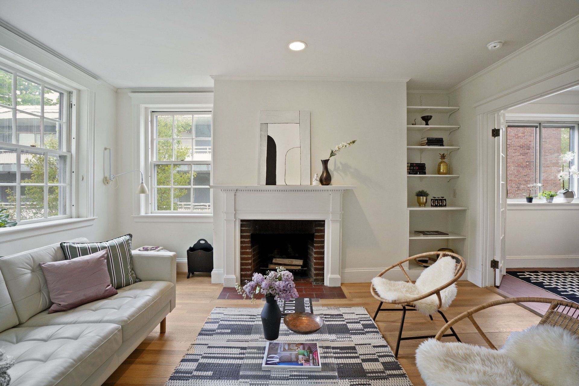 43 Linnaean Street, #22A living room 2