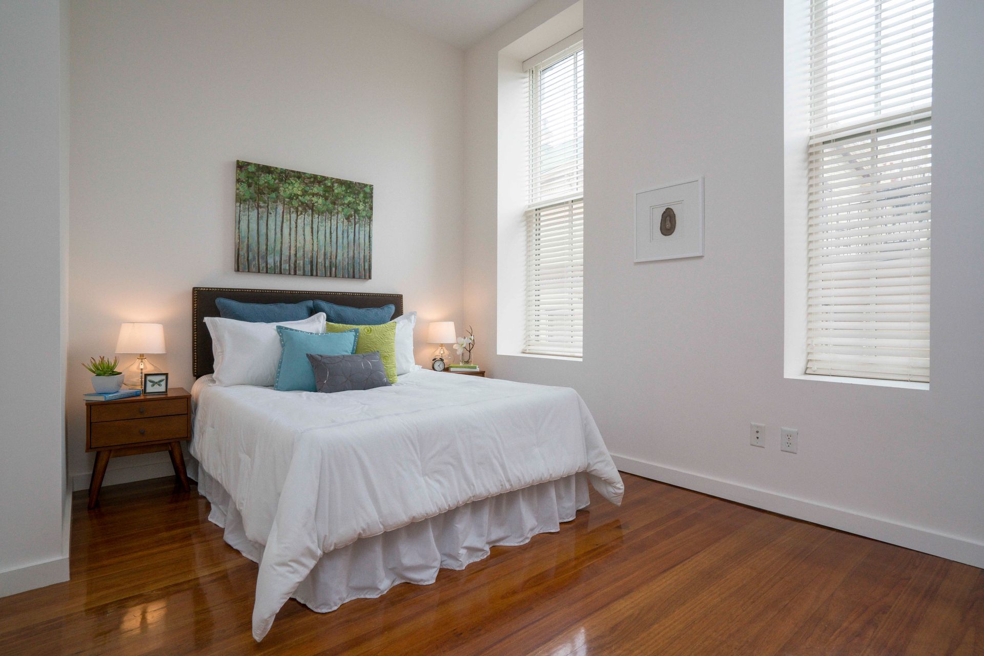 Bedroom - Main photo 1