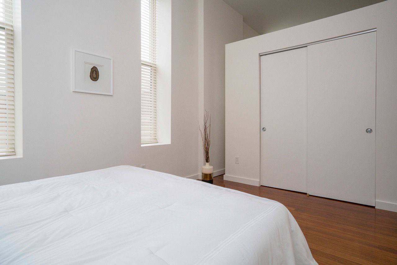 Bedroom - Main photo 3