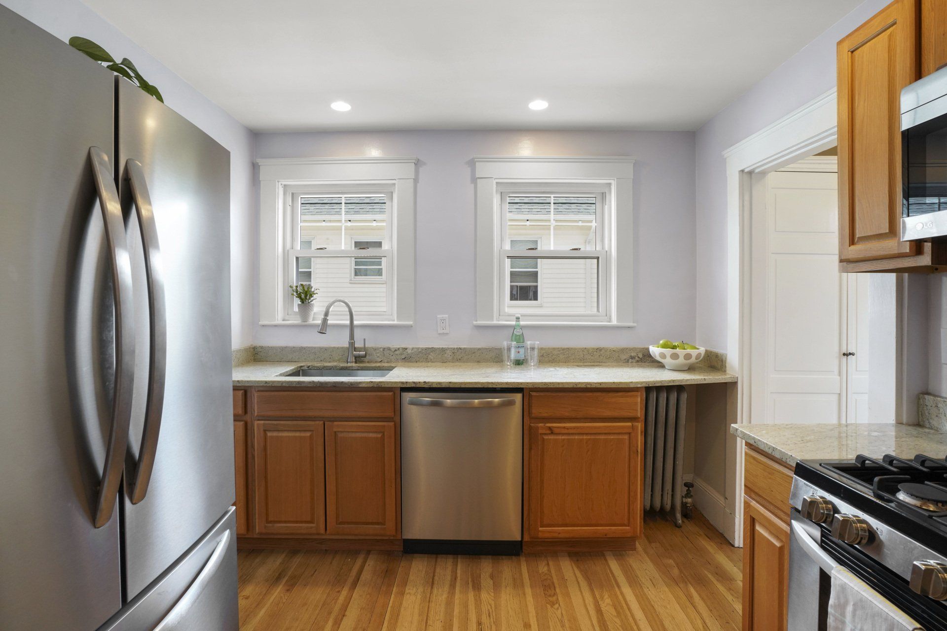 74 Amsden St kitchen