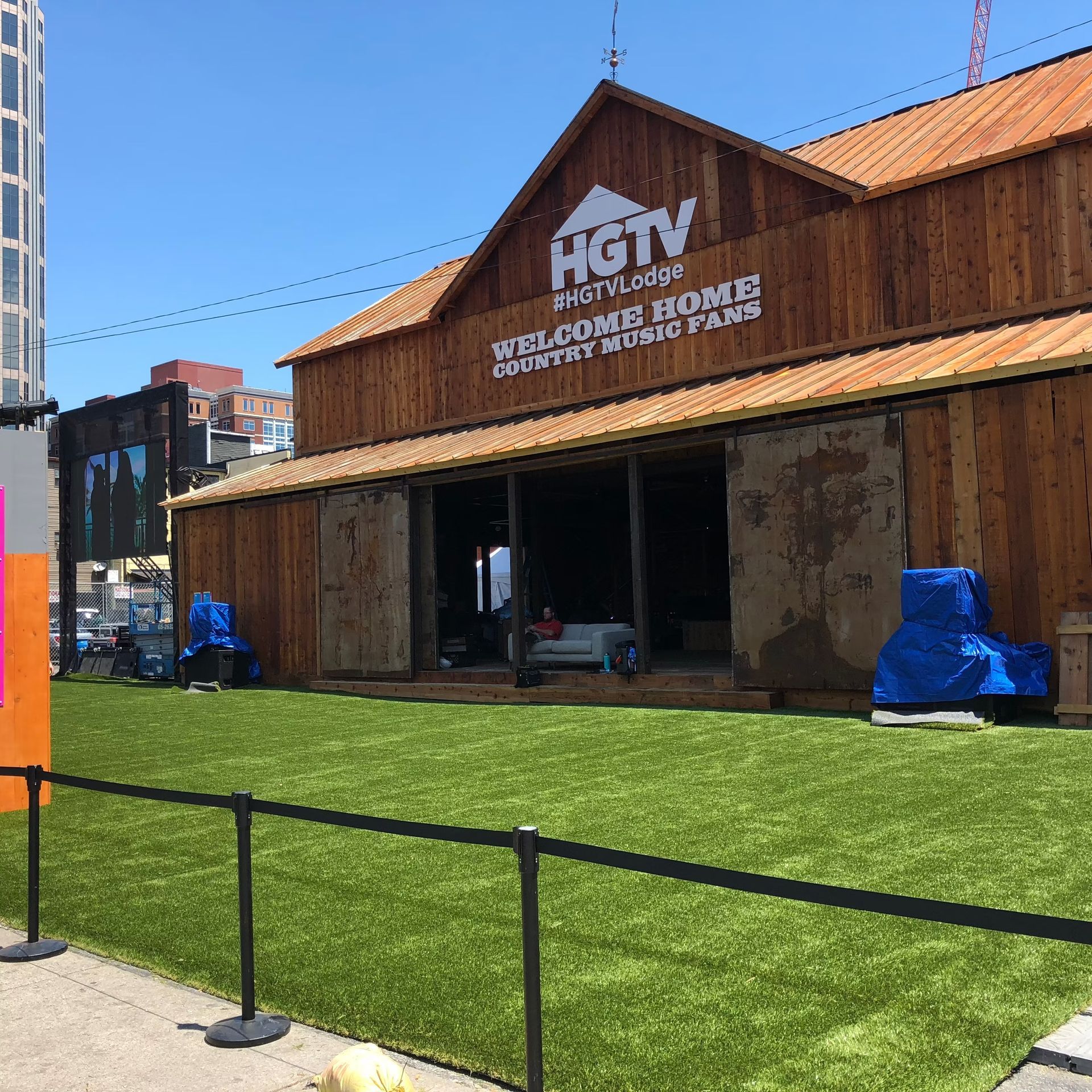 Exterior of HGTV Lodge, a barn-like structure with 