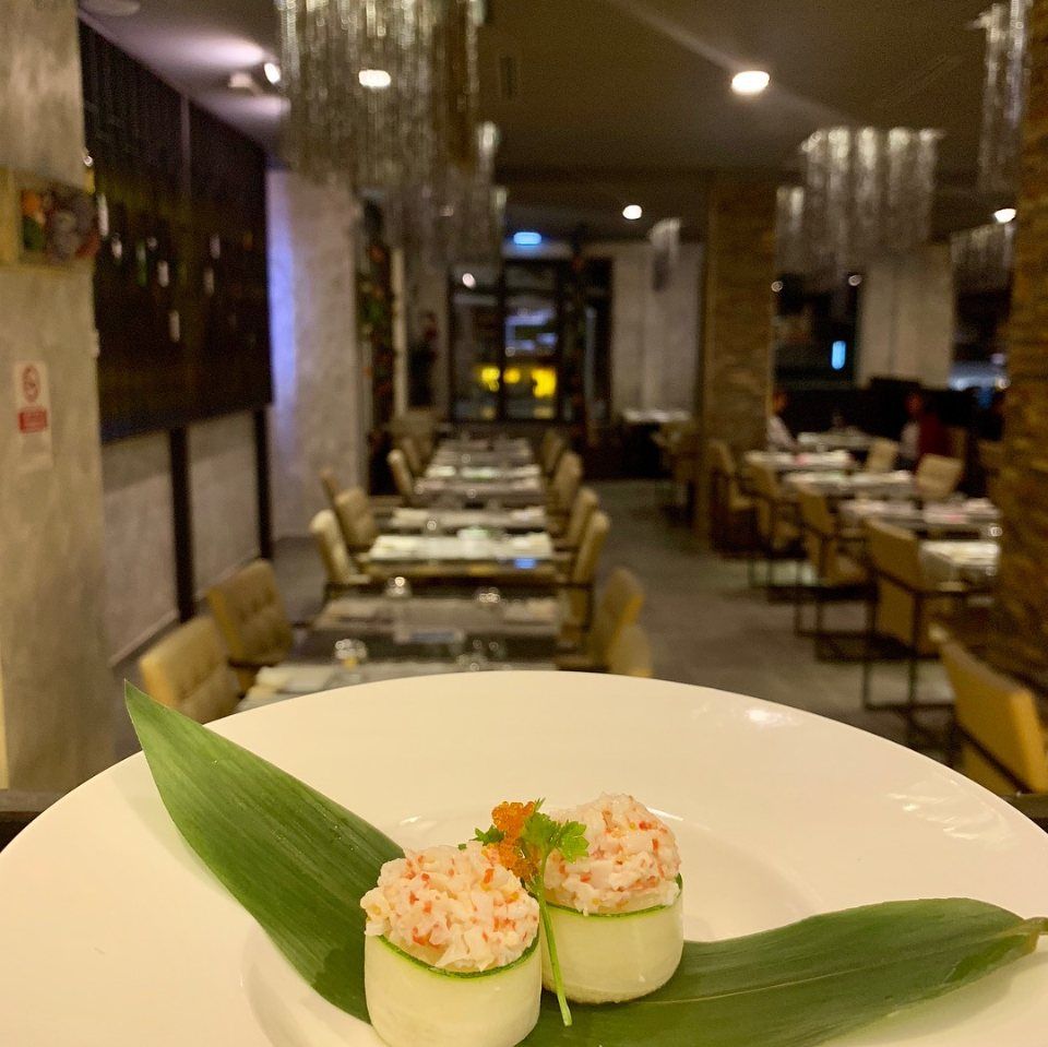 gunkan con tartare di gamberi